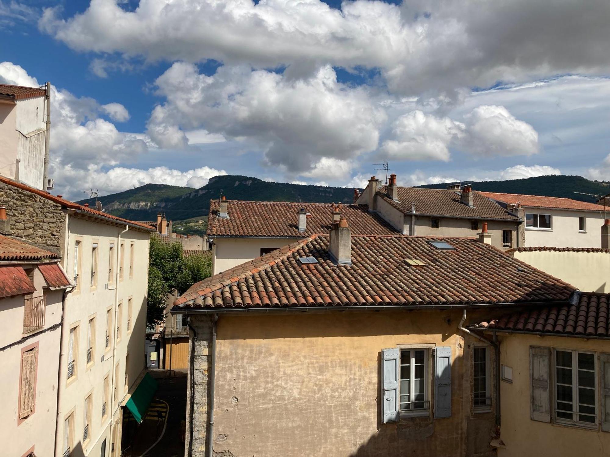 Ferienwohnung Duplex De La Republique Millau Exterior foto